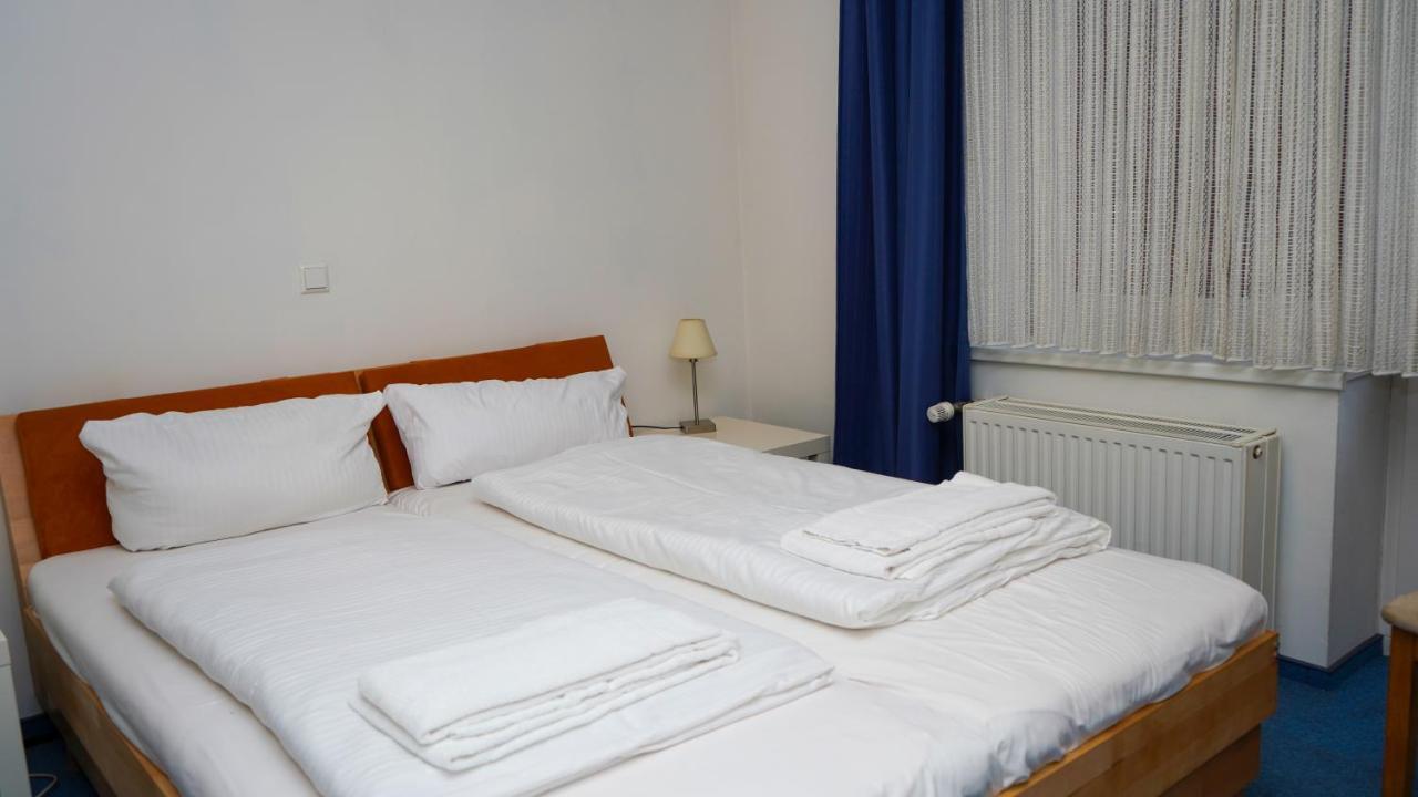 Itm Hotel Bettkaestchen Am Sachsenwald Reinbek Exteriér fotografie